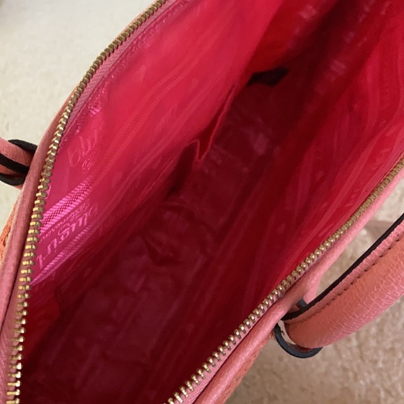 NEW !!BLUGIRL Peach &  Gold Purse - Picture 3 of 6